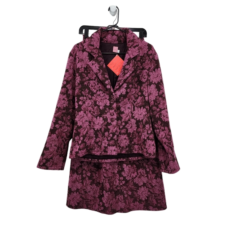 Ohm Women's Wool Blend Floral Embroidered Blazer and Skirt Set - L